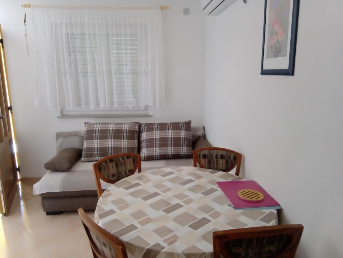 Apartment M&M Горни Карин Екстериор снимка